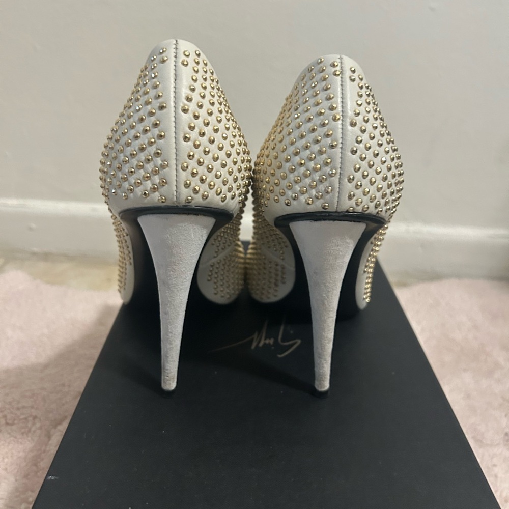Giuseppe Zanotti White and Gold Studded Heels